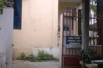 Kinh hãi phát hiện bạn chết treo cổ trong phòng trọ