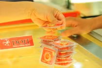 Giá vàng hôm nay 26/8: Bất ngờ tăng cao nhất 3 tuần