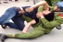 Vụ công an vật lộn với dân trên phố được làm rõ
