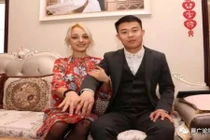 Dân mạng TQ ghen tỵ với anh chàng cưới vợ Tây "vừa đẹp vừa rẻ"