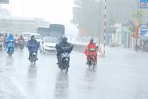 Dự báo thời tiết 19/8, Hà Nội dịu mát, nguy cơ mưa giông gió giật