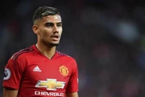 Chuyển nhượng bóng đá mới nhất: Đại gia châu Âu “nhòm ngó” người thừa MU