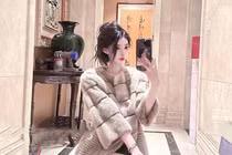 Gái xinh xứ Trung đăng ảnh nào cũng "toát ra mùi tiền" là ai?