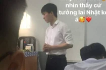 Bị học sinh chụp lén, thầy giáo gây xôn xao vì quá dễ thương