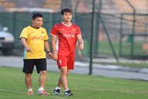 Đội tuyển Việt Nam nhận tin cực buồn trước trận bán kết AFF Cup