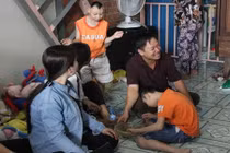 Cha nuôi hai con teo não và trách nhiệm người làm truyền thông 