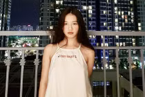 Chết mê với nhan sắc “ngọt lịm” của nữ chính MV Hongkong1