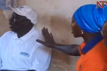 Đại gia U80 đau đớn vì sập bẫy tình trẻ kém 57 tuổi 