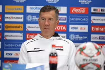 HLV Iraq nói gì về đội tuyển Việt Nam tại Asian Cup 2019?