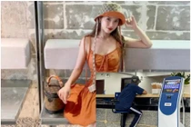 Cô giáo Midu và câu chuyện cậu bé bán bánh mì vào ngân hàng