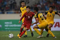  U23 Việt Nam thiếu tiền vệ “chia bài” khu vực giữa sân