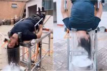 Chàng trai chế tạo máy gội đầu, sấy tóc phải "trồng chuối" mới dùng được