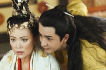 Con gái nữ hoàng đế Trung Hoa “dâng” trai cho mẹ “giải sầu”