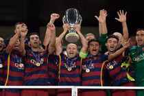 Barca nhọc nhằn lên ngôi Vô địch siêu cúp châu Âu