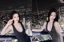 Gái một con đẹp nhất Trung Quốc khoe mạn sườn gợi cảm không phô