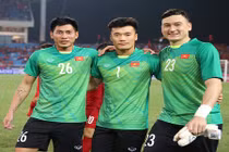 Văn Lâm xuất sắc, cơ hội cho Bùi Tiến Dũng ở đội tuyển Việt Nam?