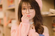 Hot girl Sài thành có đôi mắt đượm buồn đánh gục dân mạng