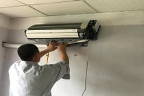 Lộ mánh "vặt tiền" mới của thợ lắp điều hòa mua siêu thị