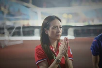 "Con cưng" thất trận,"người đàn bà thép" của U23 Thái Lan ngấn lệ