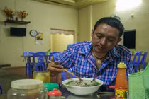 Đường tình duyên trắc trở của diễn viên hài Chiến Thắng