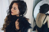 Những hình ảnh "nổi loạn" của bạn gái cũ Mạc Hồng Quân