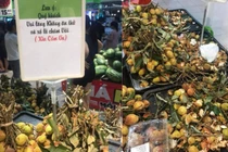 Phát hoảng với những thành phần vô ý thức vào siêu thị "ăn thử" vải