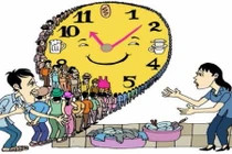 Xếp hàng mua đồ, nhận quà có gì xấu?