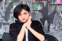 Nhan sắc xinh như hot girl của chàng trai 9X