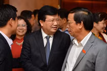 Hình ảnh tân Phó thủ tướng, bộ trưởng rạng rỡ, phấn khởi