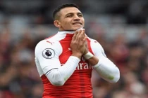 Chuyển nhượng bóng đá mới nhất: Sanchez lại chơi khó Arsenal
