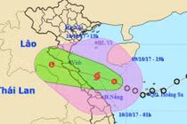 Áp thấp nhiệt đới giật cấp 8 đổ bộ Hà Tĩnh - Quảng Bình gây mưa lớn