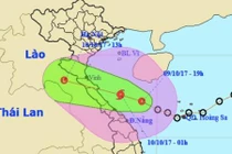 Áp thấp nhiệt đới giật cấp 8 đổ bộ Hà Tĩnh - Quảng Bình gây mưa lớn