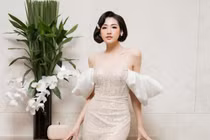 Á hậu Tú Anh đi sự kiện vẫn phải trông con qua camera