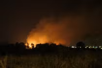 Gia Lai: Kinh hoàng kho đạn cũ bốc cháy, nổ long trời