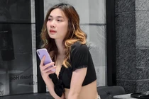 Rời sàn đấu, nữ võ sĩ người Mường đẹp không chỗ chê