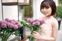 Cô gái kiếm tiền tỷ xuất thân từ nghề bán kẹo 