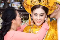 Video: Cận cảnh của hồi môn vàng đeo trĩu cổ của Lâm Khánh Chi