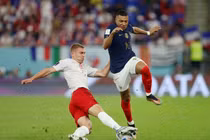 Pháp 2-1 Đan Mạch: Cú đúp Mbappe đưa ĐKVĐ đi tiếp