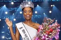 Nhan sắc tân Hoa hậu Nam Phi vạn người mê, giống H'Hen Niê