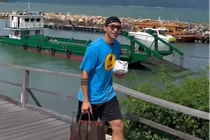 Không hội quân cùng đội tuyển Việt Nam, Đoàn Văn Hậu làm gì?