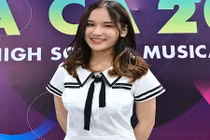 Nụ cười trong veo giúp nữ sinh 10X bất ngờ được dân mạng tìm kiếm