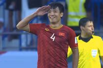 Tròn 1 năm, Tiến Dũng lại ghi bàn, giúp VN vào tứ kết Asian Cup 2019