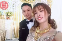 Cô dâu oằn mình, đeo vàng "gãy cổ, gãy tay" gây nhốn nháo CĐM