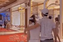 Huyền Baby than lạnh, chồng đại gia có hành động "tan chảy"