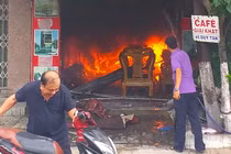 Clip: Cháy lớn tại văn phòng ở Đà Nẵng thứ 7, ngày 10/8