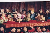 Dùng đồ hàng mã đẹp như thật: Khó ai vượt mặt Hồng Lâu Mộng