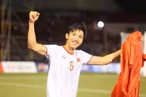 Một mình giữa trời Âu mùa Covid-19, Đoàn Văn Hậu không cô đơn