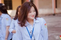 Nữ sinh Phú Thọ xinh lung linh trong bộ đồng phục