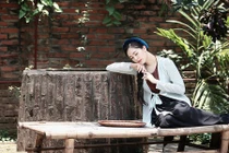 Bà mẹ một con Hà Min hóa thân thành nàng Tấm yêu kiều