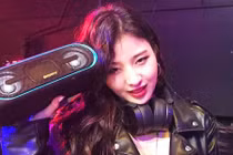 "Nóng người" trước vẻ đẹp mơn mởn của cô gái 9X Hàn Quốc